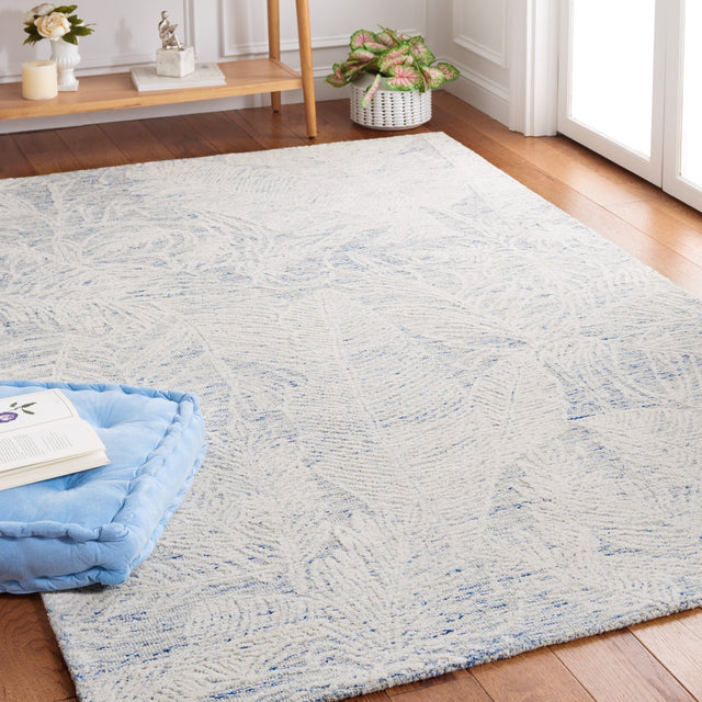 Safavieh Metro Met880M Blue/Ivory Rug.