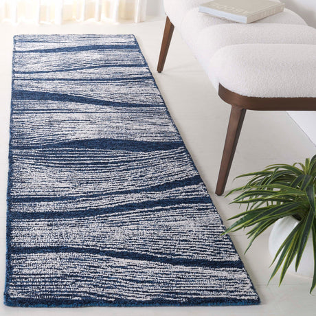 Safavieh Metro Met995N Navy/Ivory Rug.