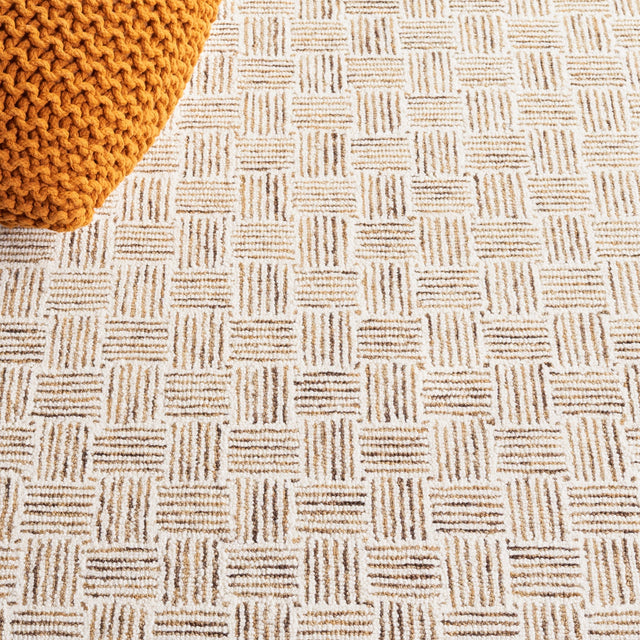 Safavieh Micro-Loop Mlp537E Taupe/Ivory Rug.