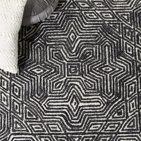 Safavieh Micro-Loop Mlp956Z Ivory/Black Rug.