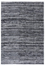 Safavieh Mila 4'-0" x 6'-0" Rug in Black / Ivory