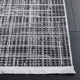 Safavieh Mila 4'-0" x 6'-0" Rug in Light Grey / Black