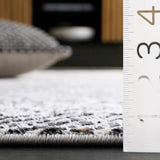 Safavieh Mila 4'-0" x 6'-0" Rug in Ivory / Grey Black