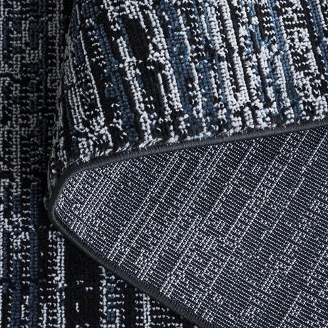 Safavieh Mila 4'-0" x 6'-0" Rug in Dark Blue / Black