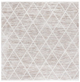 Safavieh Mila 6'-7" x 6'-7" Rug in Beige / Ivory