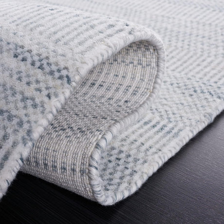 Safavieh Mirage Mir125F Light Grey/Ivory Rug.