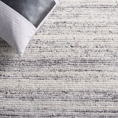 Safavieh Mirage Mir425F Grey/Ivory Rug.