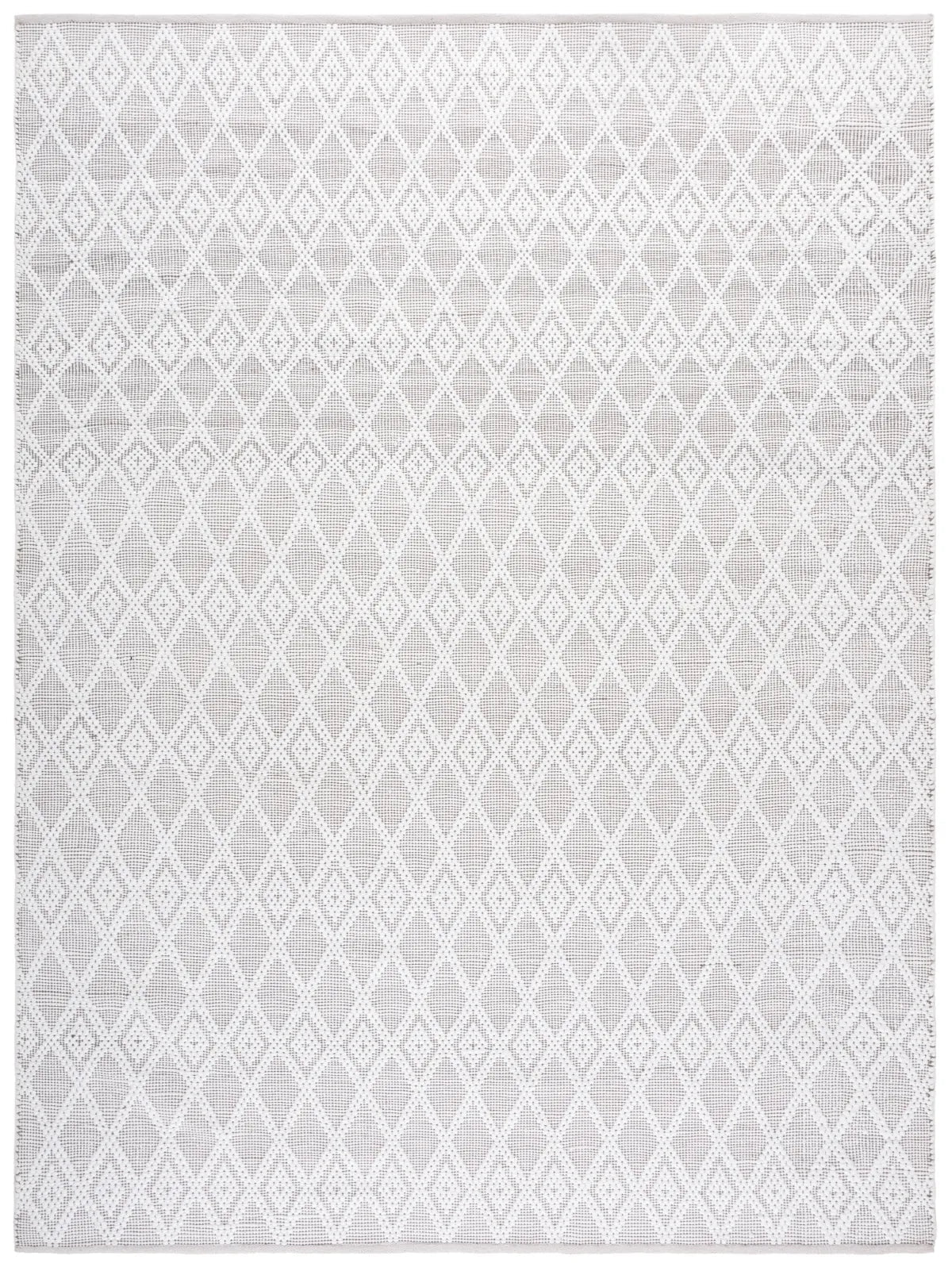 Safavieh Montauk 8'-0" x 10'-0" Rug in Ivory / Brown