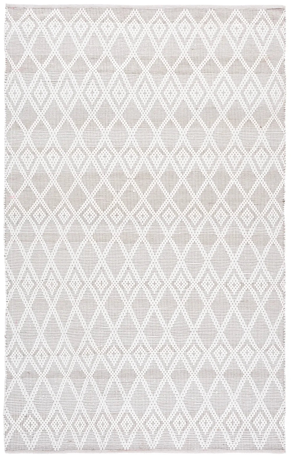 Safavieh Montauk 5'-0" x 8'-0" Rug in Ivory / Brown