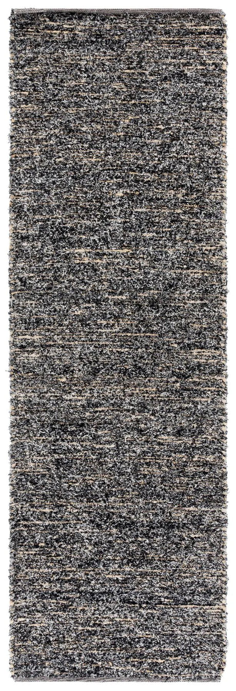 Safavieh Montauk 2'-3" x 8'-0" Rug in Beige / Black