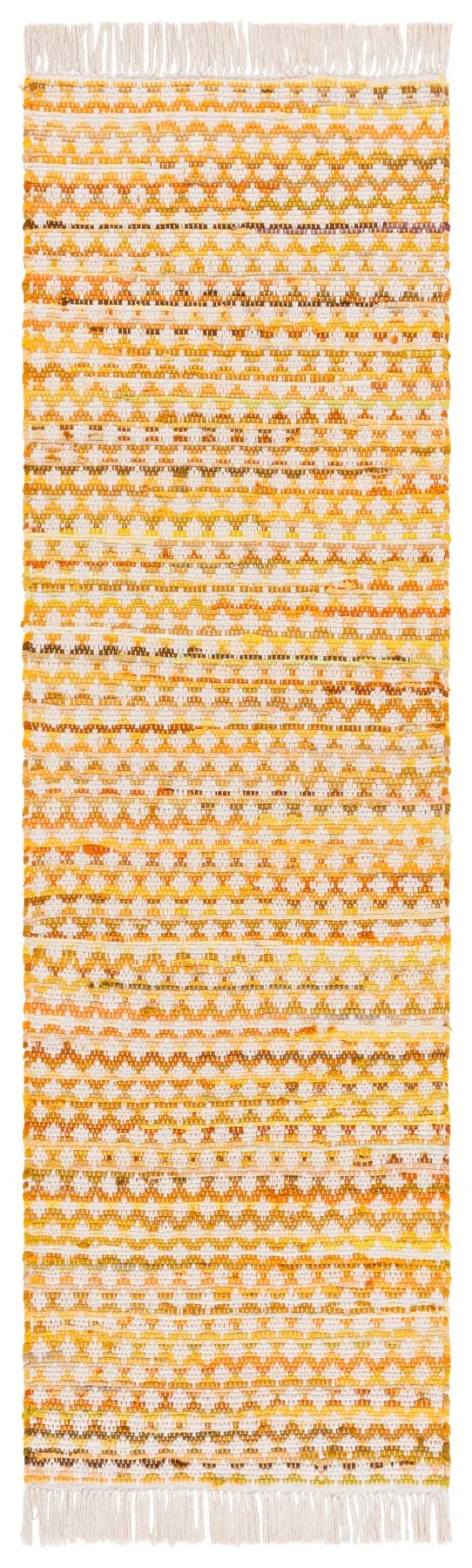 Safavieh Montauk 2'-3" x 8'-0" Rug in Yellow / Ivory