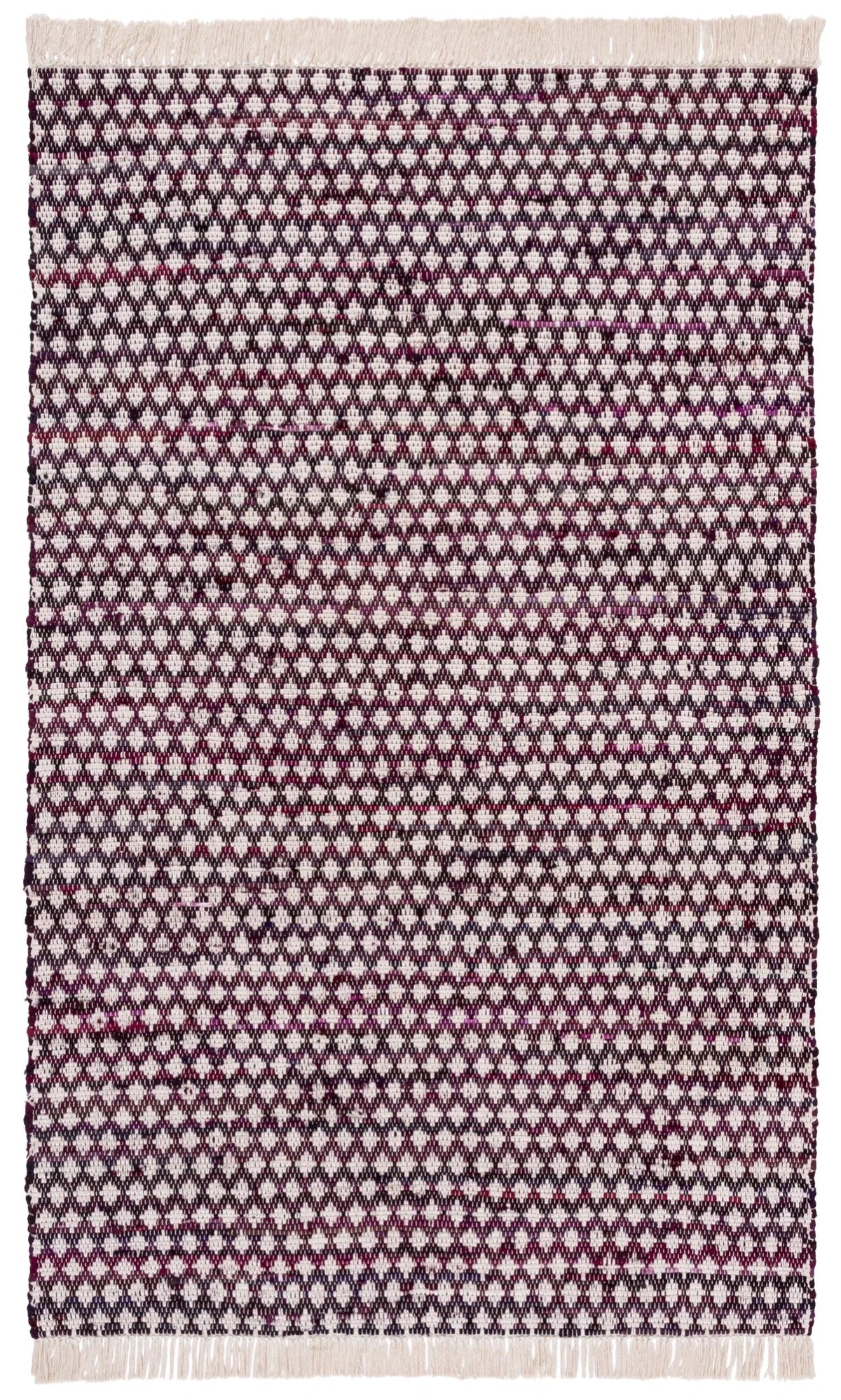 Safavieh Montauk 4'-0" x 6'-0" Rug in Wine / Ivory