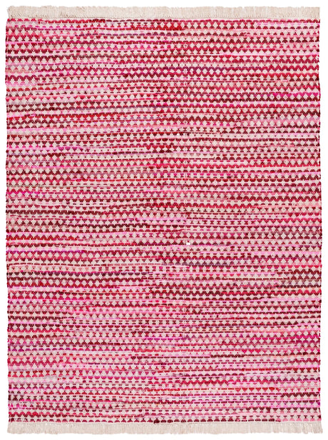 Safavieh Montauk 6'-0" x 9'-0" Rug in Pink / Ivory