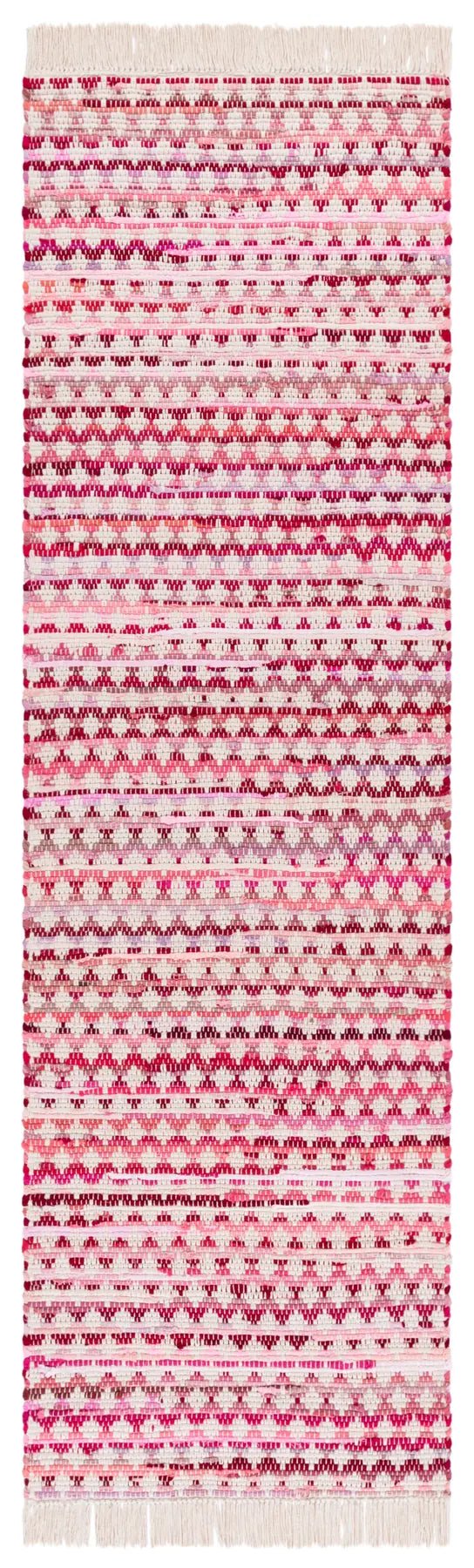 Safavieh Montauk 2'-3" x 8'-0" Rug in Pink / Ivory