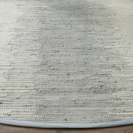 Safavieh Montauk 6'-0" x 6'-0" Rug in Grey