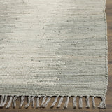 Safavieh Montauk 4'-0" x 6'-0" Rug in Grey