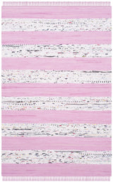 Safavieh Montauk 4'-0" x 6'-0" Rug in Ivory / Light Pink