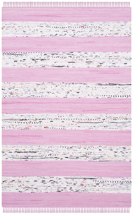 Safavieh Montauk 4'-0" x 6'-0" Rug in Ivory / Light Pink