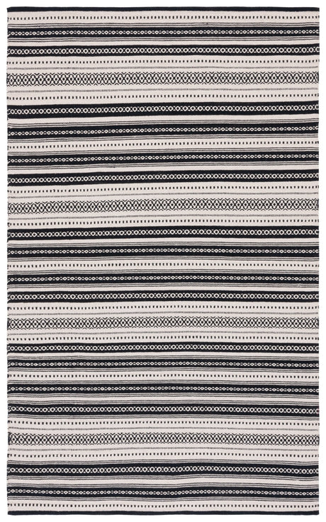 Safavieh Montauk Mtk726Z Black/Ivory Rug.