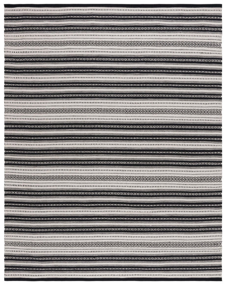 Safavieh Montauk Mtk726Z Black/Ivory Rug.