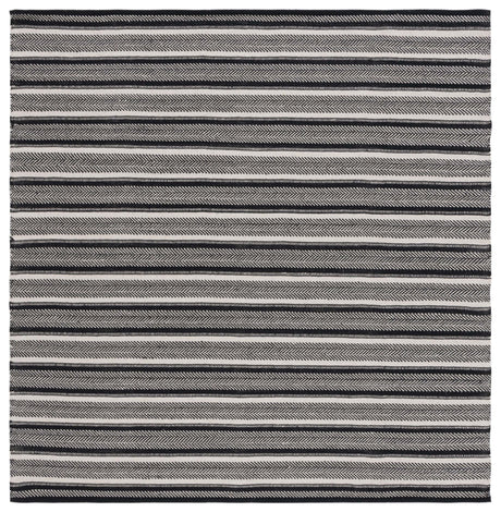 Safavieh Montauk Mtk730Z Black/Ivory Rug.