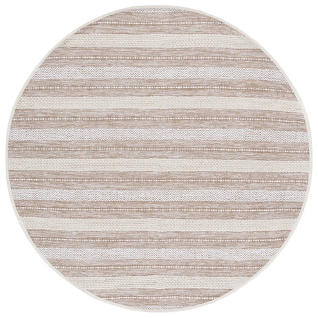 Safavieh Montauk 6'-0" x 6'-0" Rug in Beige / Ivory