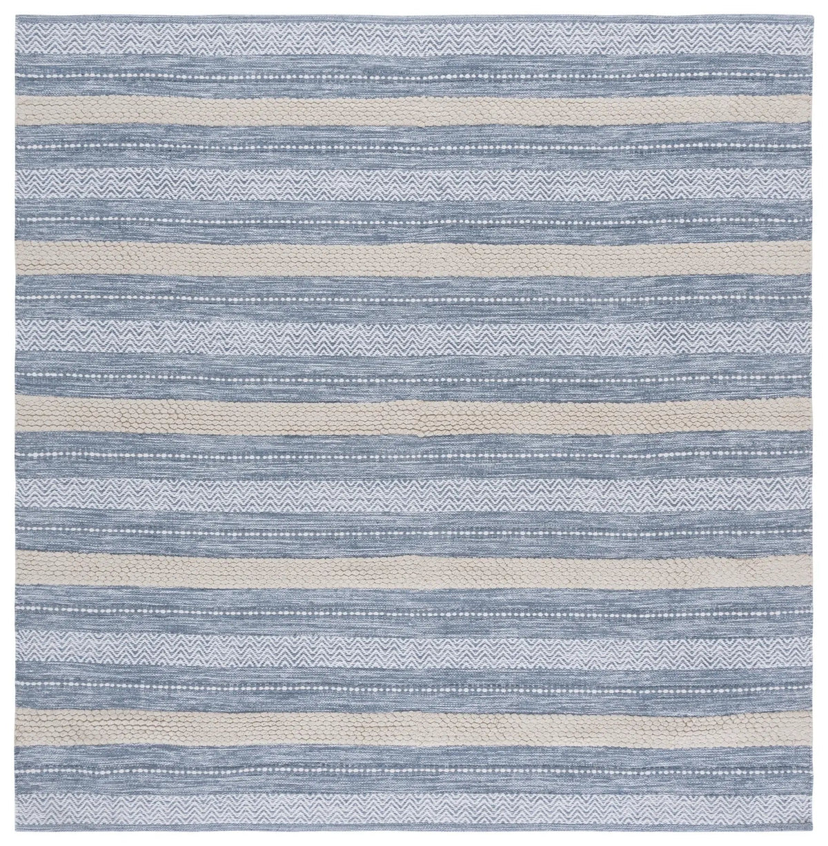 Safavieh Montauk 6'-0" x 6'-0" Rug in Silver / Ivory