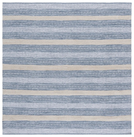 Safavieh Montauk 6'-0" x 6'-0" Rug in Silver / Ivory