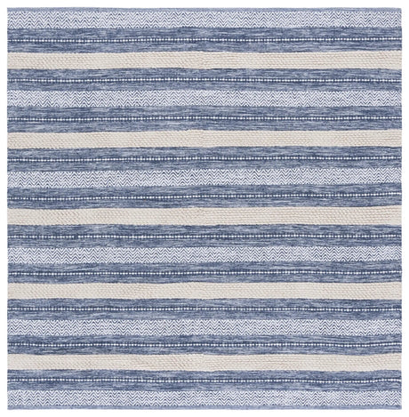 Safavieh Montauk 6'-0" x 6'-0" Rug in Navy / Ivory