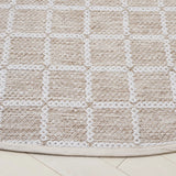 Safavieh Montauk 6'-0" x 6'-0" Rug in Beige / Ivory