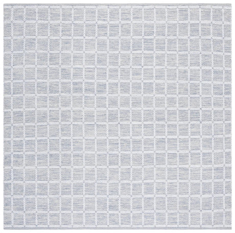 Safavieh Montauk 6'-0" x 6'-0" Rug in Grey / Ivory