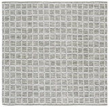 Safavieh Montauk 6'-0" x 6'-0" Rug in Green / Ivory
