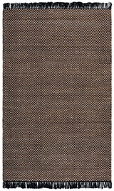 Safavieh Montauk 4'-0" x 6'-0" Rug in Natural / Black