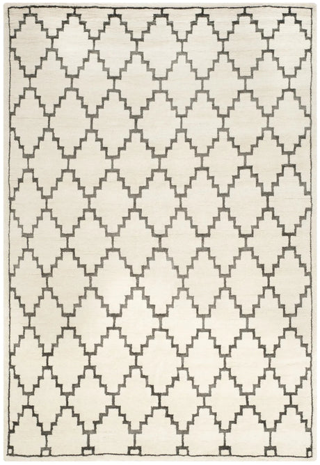 Safavieh Mosaic 6'-0" x 9'-0" Rug in Beige / Charcoal
