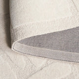 Safavieh Mykonos 4'-0" x 6'-0" Rug in Ivory