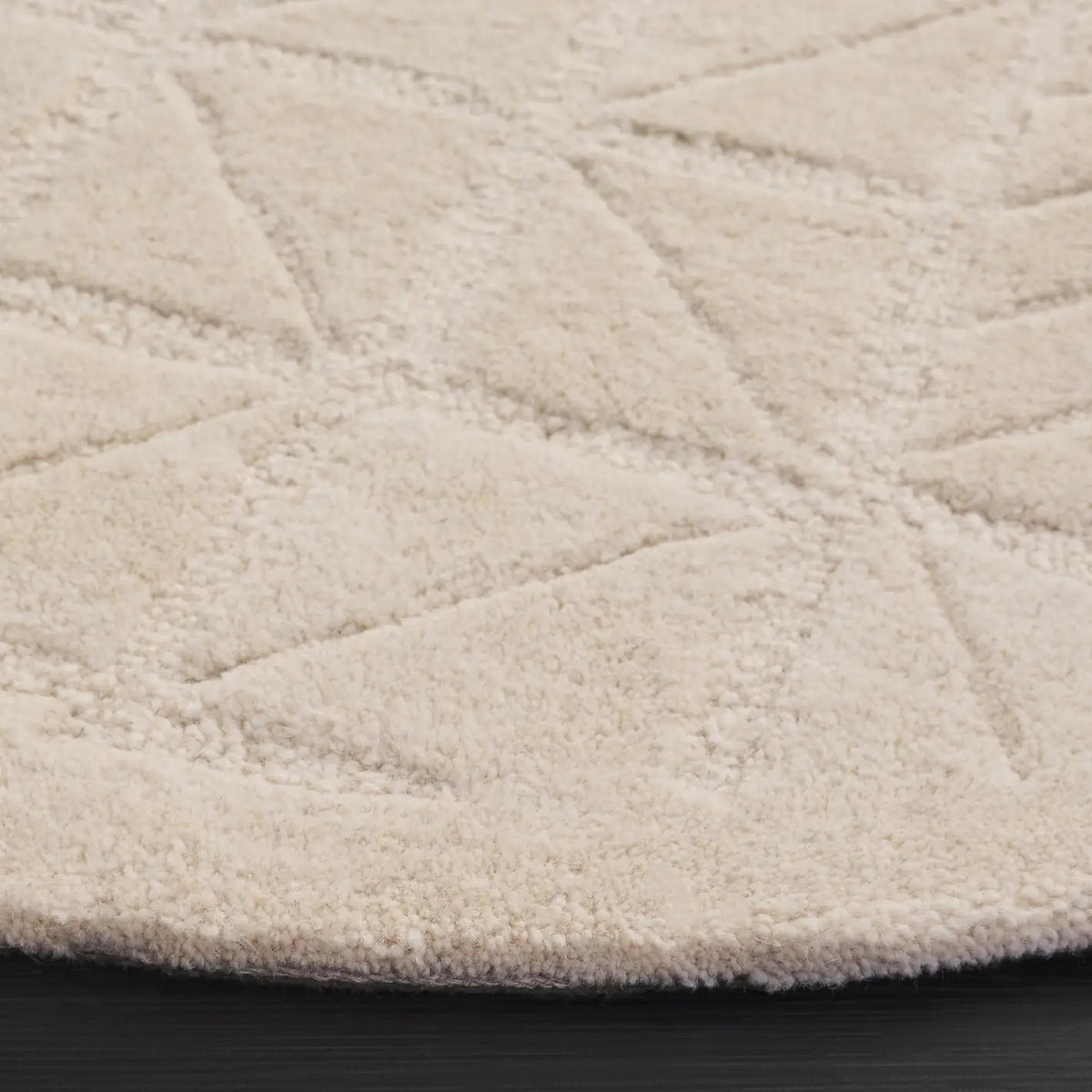 Safavieh Mykonos 6'-0" x 6'-0" Rug in Ivory