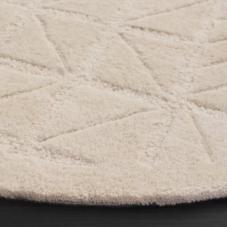 Safavieh Mykonos 6'-0" x 6'-0" Rug in Ivory