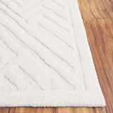 Safavieh Mykonos 4'-0" x 6'-0" Rug in Ivory