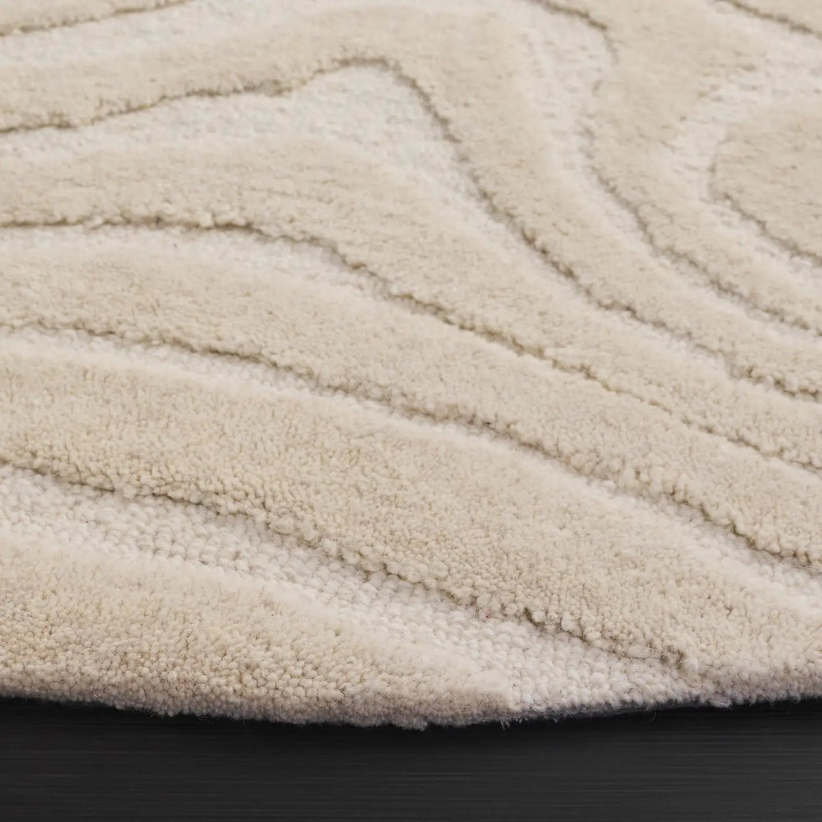 Safavieh Mykonos 6'-0" x 6'-0" Rug in Ivory