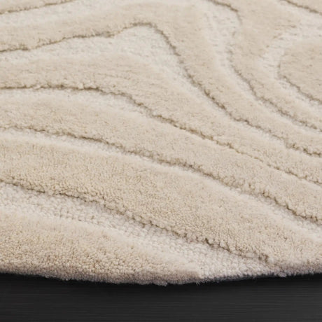 Safavieh Mykonos 6'-0" x 6'-0" Rug in Ivory