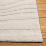 Safavieh Mykonos 4'-0" x 6'-0" Rug in Ivory