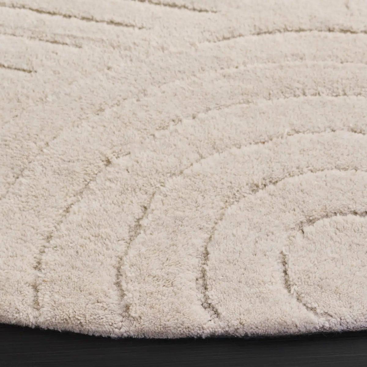 Safavieh Mykonos 6'-0" x 6'-0" Rug in Ivory