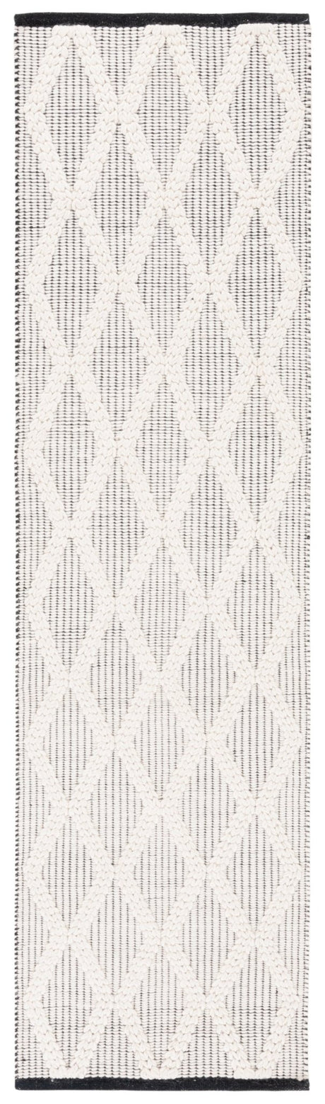 Safavieh Natura Nat206Z Black/Ivory Rug.