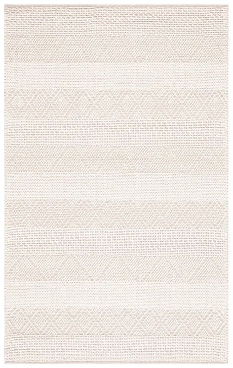 Safavieh Natura 4'-0" x 6'-0" Rug in Ivory