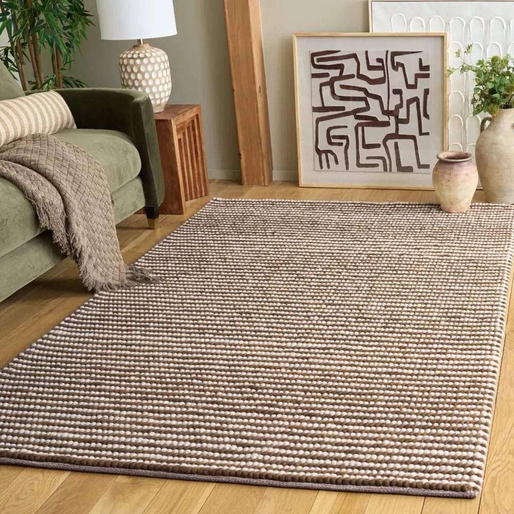 Safavieh Natura 5'-0" x 8'-0" Rug in Ivory / Rust Brown