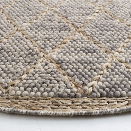 Safavieh Natura Nat223G Light Grey/Natural Rug.
