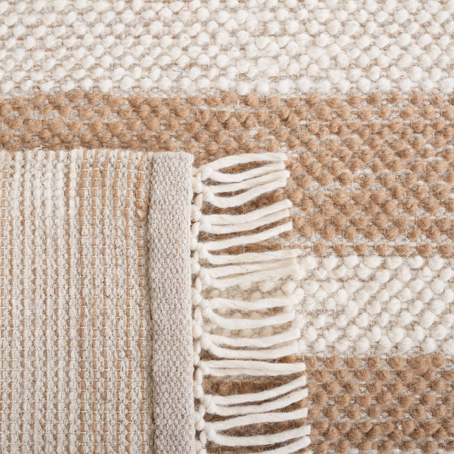 Safavieh Natura Nat225T Ivory/Light Brown Rug.
