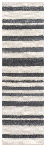 Safavieh Natura 2'-3" x 8'-0" Rug in Dark Grey / Ivory
