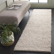 Safavieh Natura 2'-3" x 8'-0" Rug in Light Grey / Beige