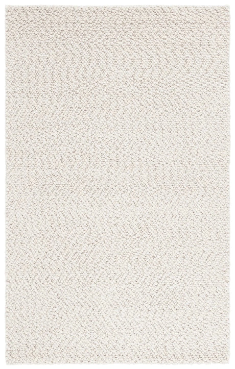 Safavieh Natura 4'-0" x 6'-0" Rug in Light Beige